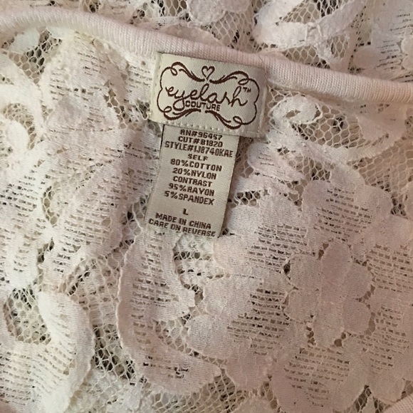 White lace top - Picture 2 of 4